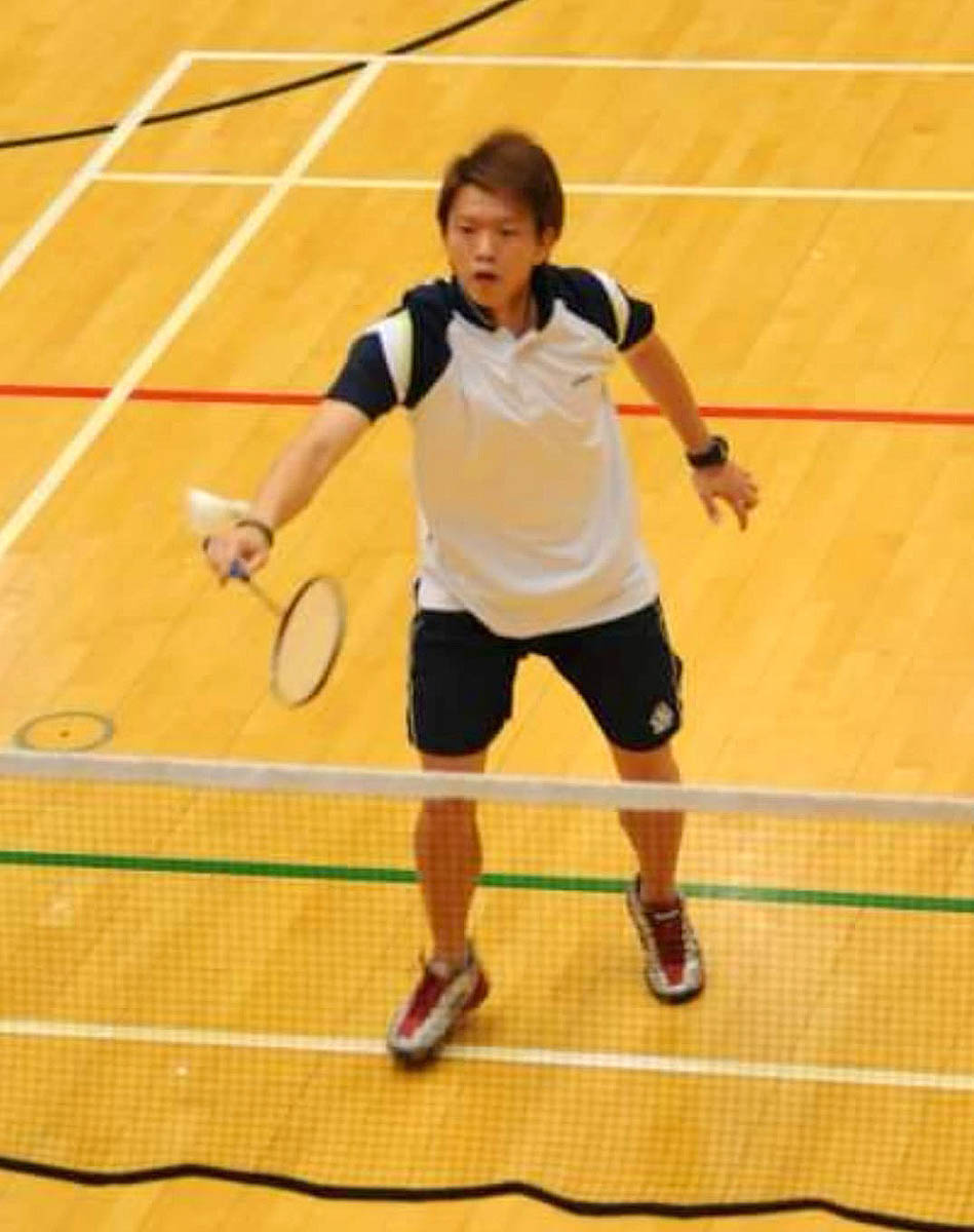 中學期間陳瑋珩兩度勇奪學界羽毛球精英賽男子單打亞軍。